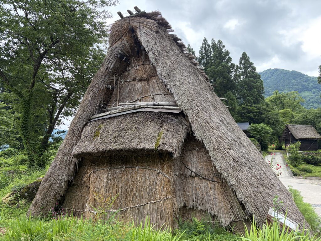 Ainokura Gasshō-zukuri Village