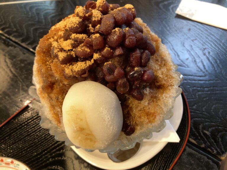 甘春堂の大仏餅氷 　
