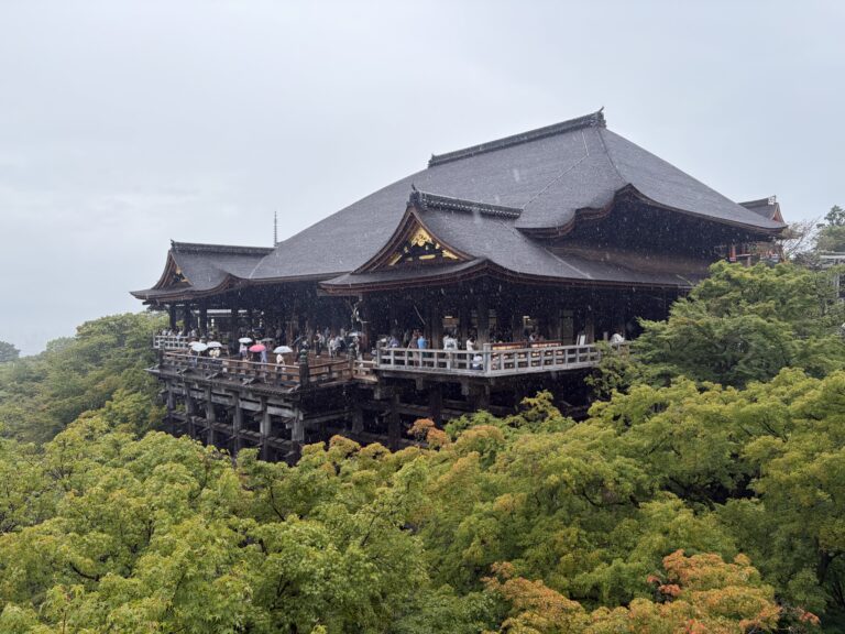旅館業法を抜け道にした民泊に対する私見